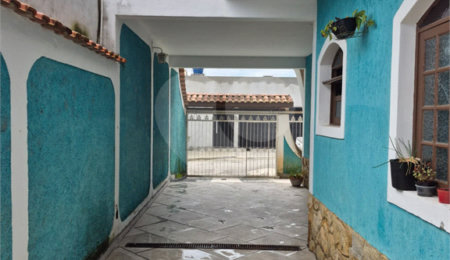 Sobrado à venda com 3 quartos, sendo 1 suíte,  em Jardim Modelo, Suzano, SP