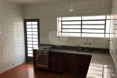 Sobrado à venda com 3 quartos, sendo 1 suíte, em Brooklin, São Paulo, SP