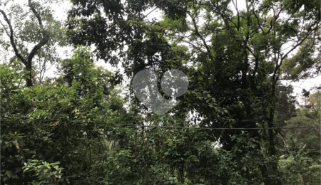 Terreno à venda no condomínio Jardim da Montanha I, Mairiporã - SP