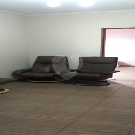 Sobrado à venda com 3 quartos em Chora Menino, São Paulo, SP