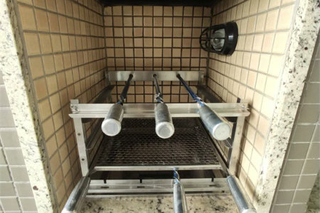 Apartamento à venda ou para alugar com 3 quartos, sendo 1 suíte, em Parque Reboucas, São Paulo, SP