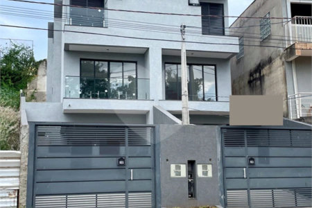 Sobrado à venda com 3 suítes em Jardim dos Pinheiros, Atibaia, SP