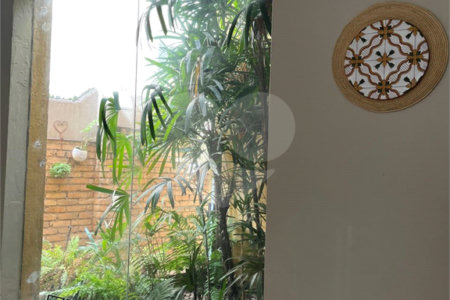 Casa à venda ou para alugar com 4 quartos, sendo 1 suíte, em Vila Monumento, São Paulo, SP