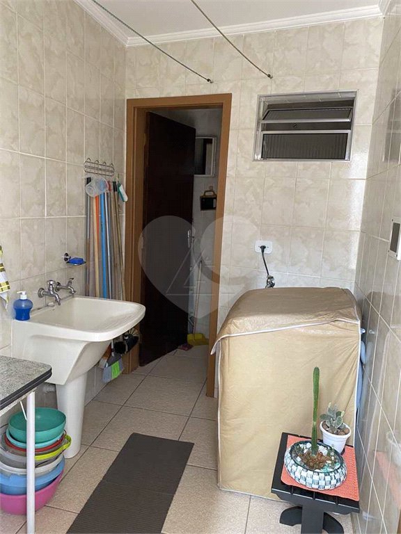 Sobrado à venda com 3 quartos, sendo 1 suíte, em Vila Sônia, São Paulo, SP