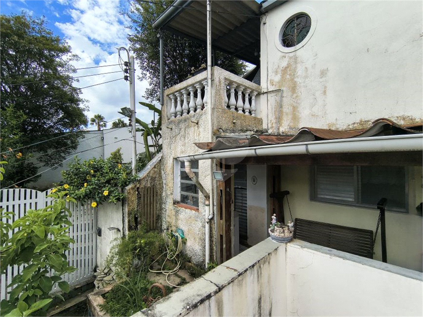 Sobrado à venda com 3 quartos, sendo 1 suíte, em Tremembé, São Paulo, SP