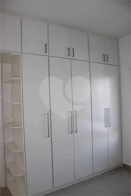 Apartamento à venda com 2 quartos, sendo 1 suíte, no Centro, Vinhedo, SP