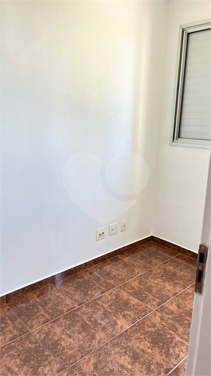 Apartamento à venda com 3 quartos em Cidade Líder, São Paulo, SP