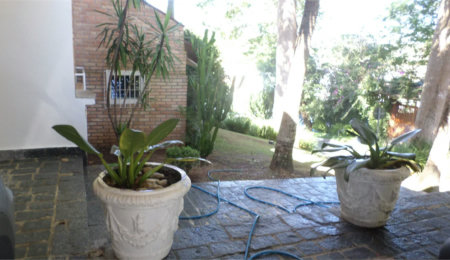 Sobrado à venda com 4 suítes em Recanto Impla, Carapicuíba, SP