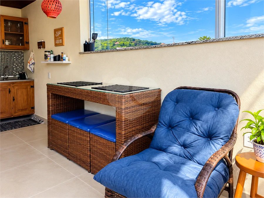 Casa à venda com 2 quartos, sendo 1 suíte, no condomínio Scarlatt, São Sebastião - SP