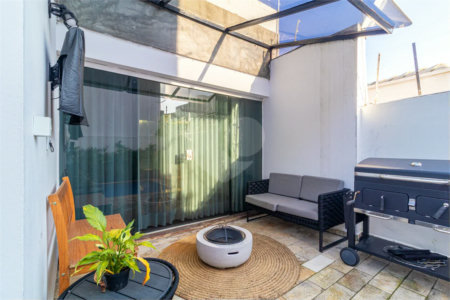 Sobrado à venda com 3 quartos, sendo 1 suíte, em Jardim Prudência, São Paulo, SP