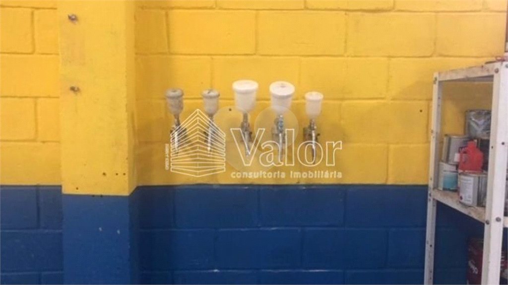 Casa comercial 891,00 m²