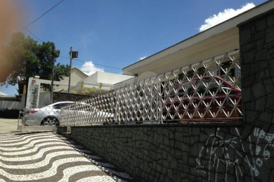 Casa Térrea à venda com 3 quartos em Tucuruvi, São Paulo, SP