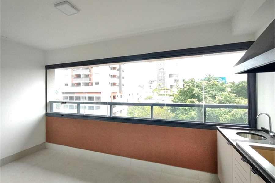 Apartamento para alugar com 2 quartos, sendo 1 suíte,  em Vila Mariana, São Paulo, SP