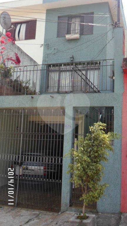 Sobrado à venda com 3 quartos em Jardim Peri, São Paulo, SP