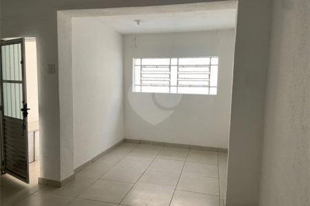 Casa à venda com 2 quartos em Vila Monumento, São Paulo, SP