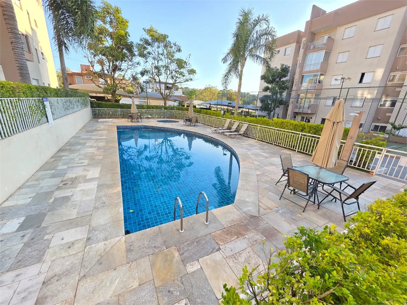 Apartamento à venda com 2 quartos em Jardim Amaralina, São Paulo, SP