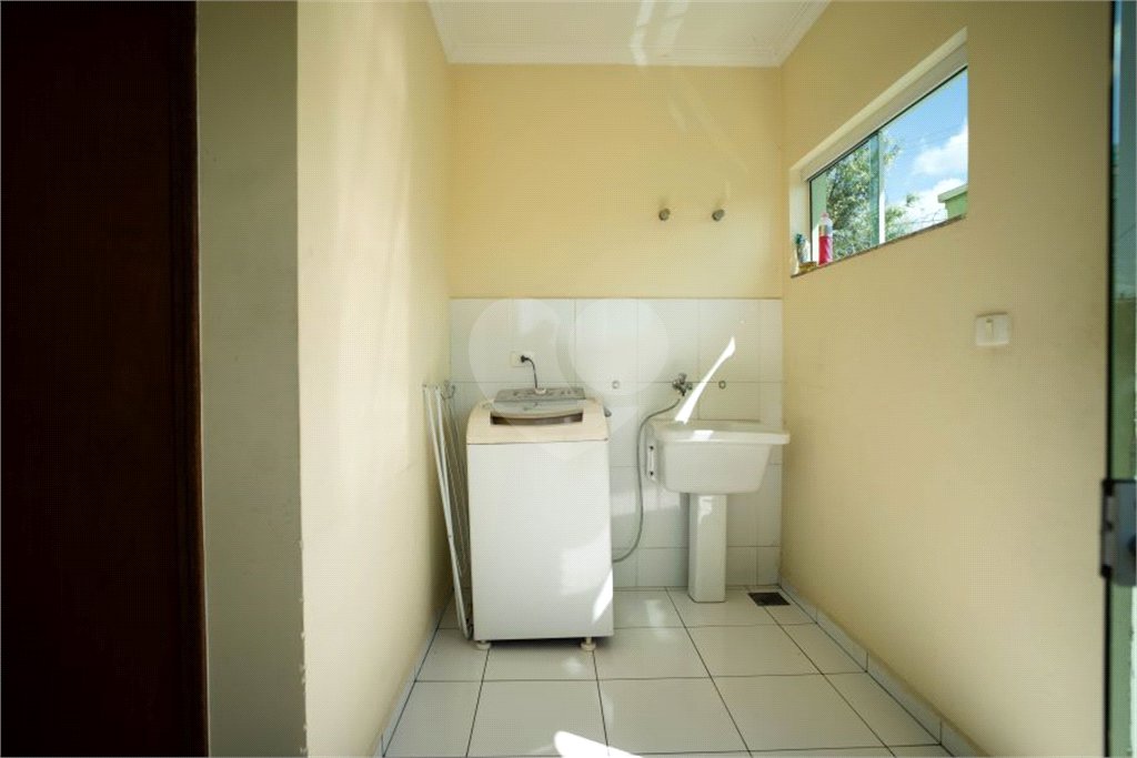 Casa à venda com 3 quartos, sendo 1 suíte,  em Jardim Sontag, Salto, SP