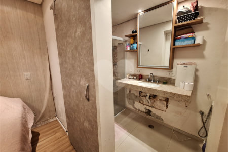 Casa à venda com 3 quartos, sendo 1 suíte, em Chora Menino, São Paulo, SP