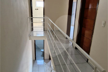 Casa à venda com 3 quartos em Santa Cândida, Vinhedo, SP