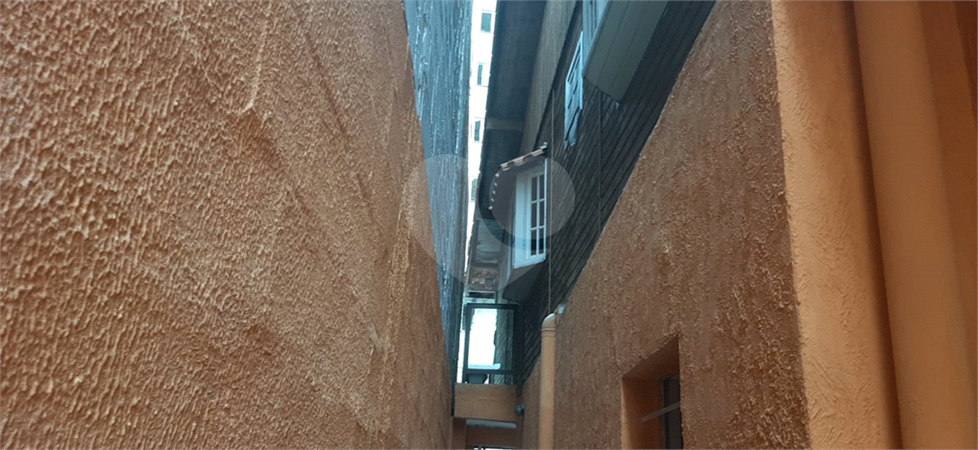 Sobrado à venda com 4 quartos, sendo 2 suítes, em Limão, São Paulo, SP