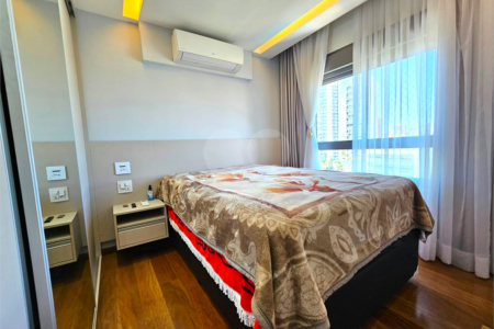 Apartamento à venda com 3 quartos, sendo 1 suíte, em Chácara Santo Antônio, São Paulo, SP