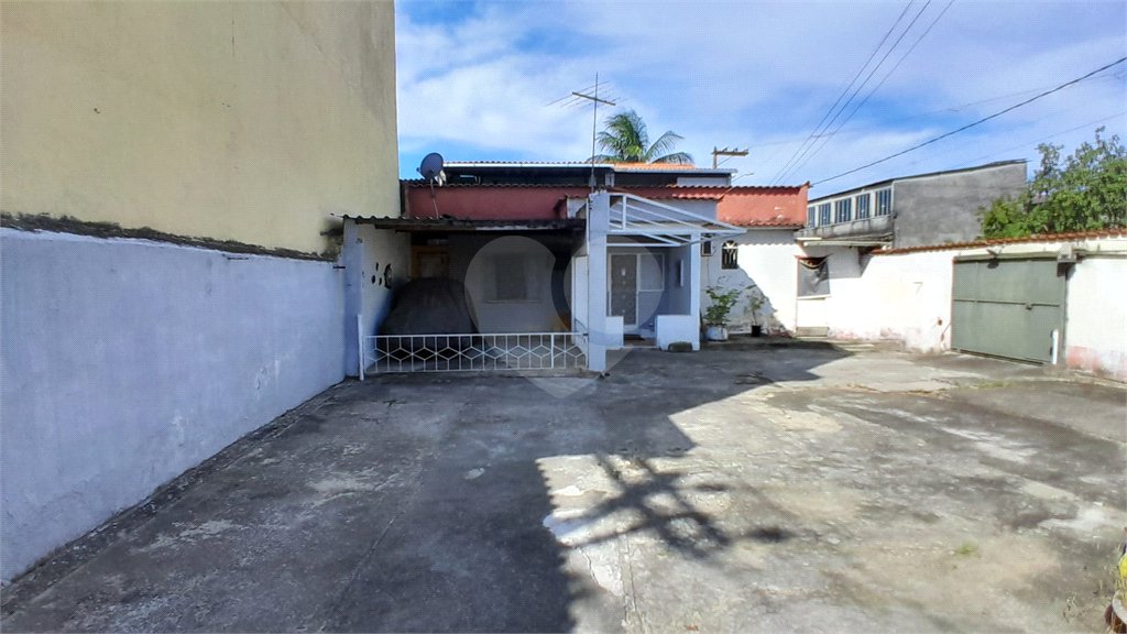 Casa à venda com 2 quartos, sendo 1 suíte, em Bangu, Rio de Janeiro, RJ