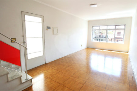 Sobrado à venda com 3 quartos, sendo 1 suíte, em Vila Aurora (zona Norte), São Paulo, SP
