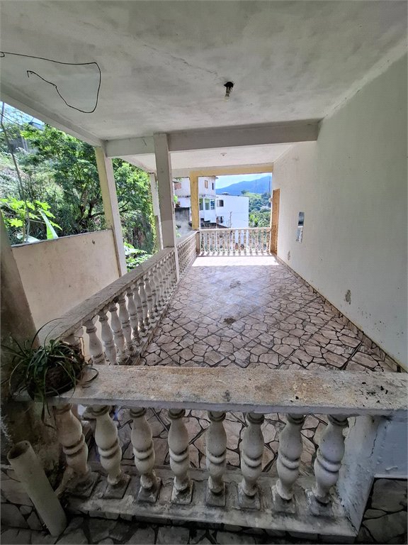 Casa à venda com 5 quartos em Santíssimo, Rio de Janeiro, RJ