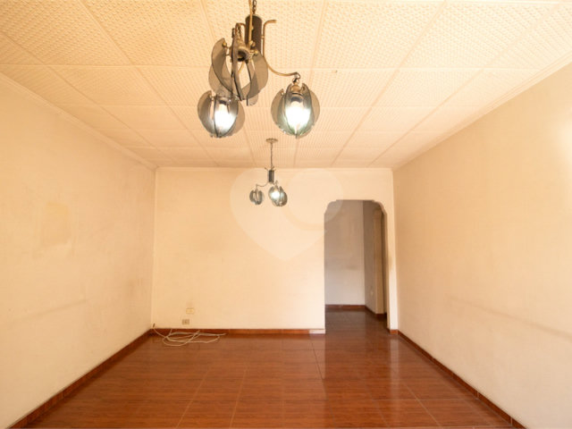 Casa à venda com 3 quartos, sendo 1 suíte,  em Tucuruvi, São Paulo, SP