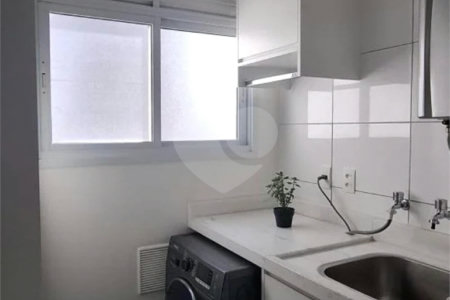 Apartamento à venda com 2 quartos, sendo 1 suíte, em Vila Andrade, São Paulo, SP