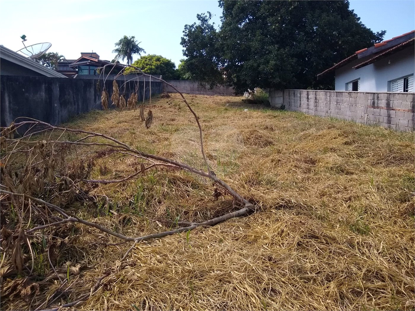 Terreno à venda no Centro, Bom Jesus dos Perdões, SP