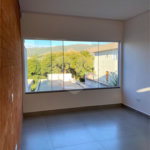 Sobrado à venda com 3 quartos, sendo 1 suíte, em Jardim do Lago, Atibaia, SP