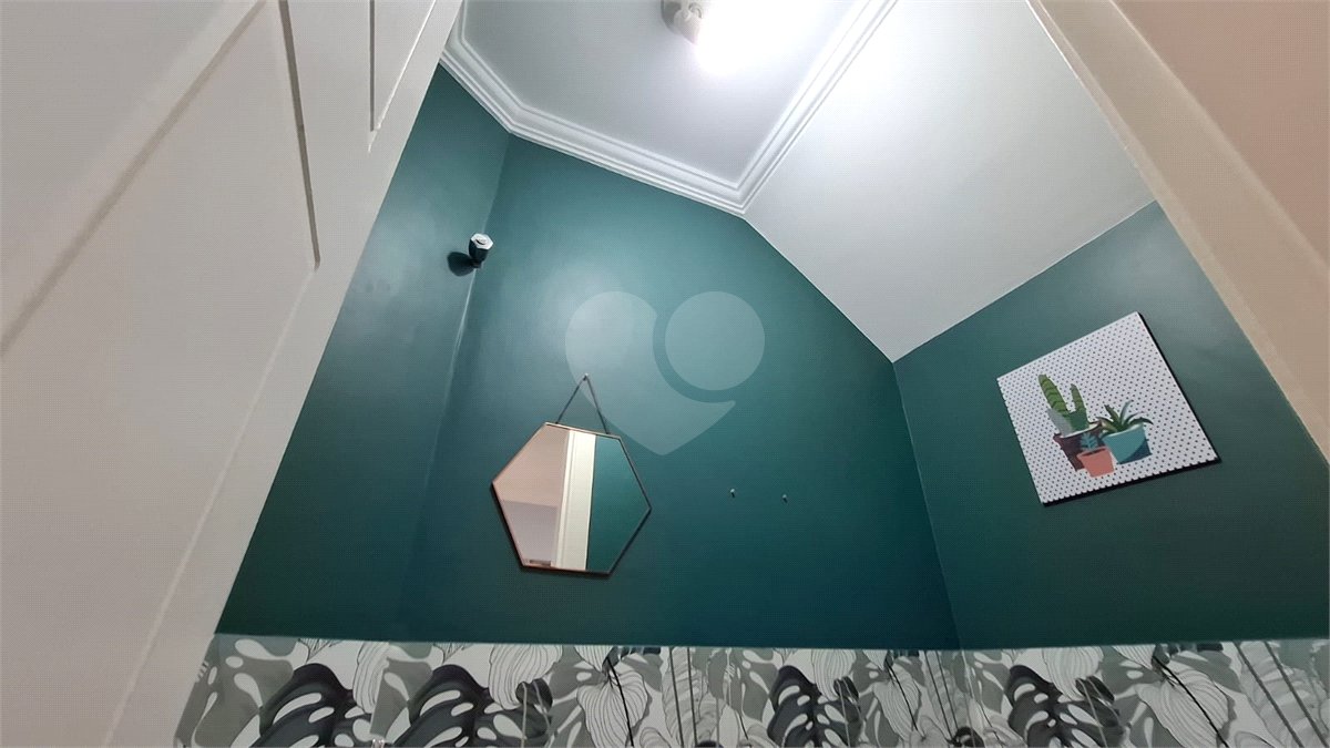 Casa à venda com 2 suítes no condomínio Village Palmas, São Paulo - SP