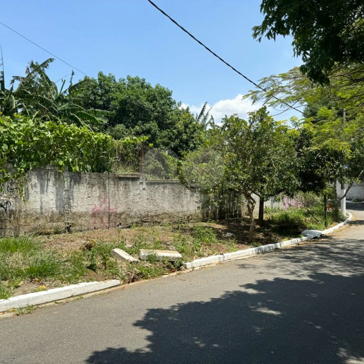 Terreno à venda em Interlagos, São Paulo, SP