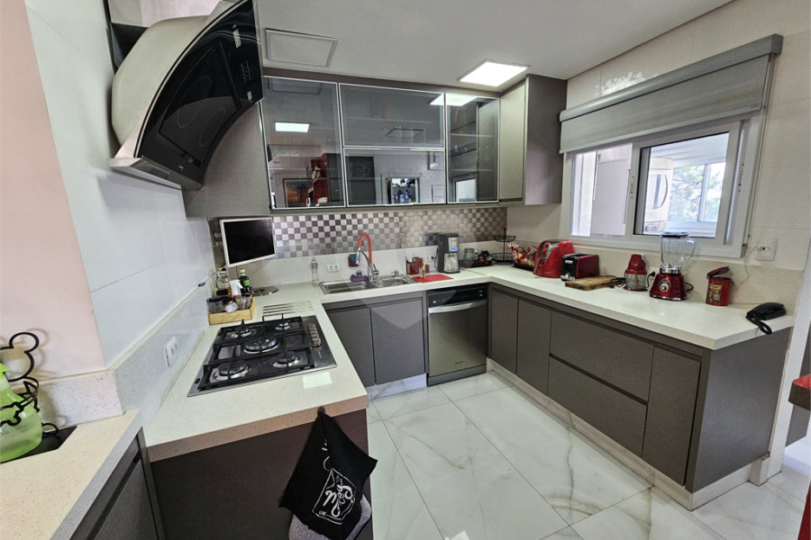 Apartamento à venda com 3 quartos, sendo 2 suítes, em Tremembé, São Paulo, SP