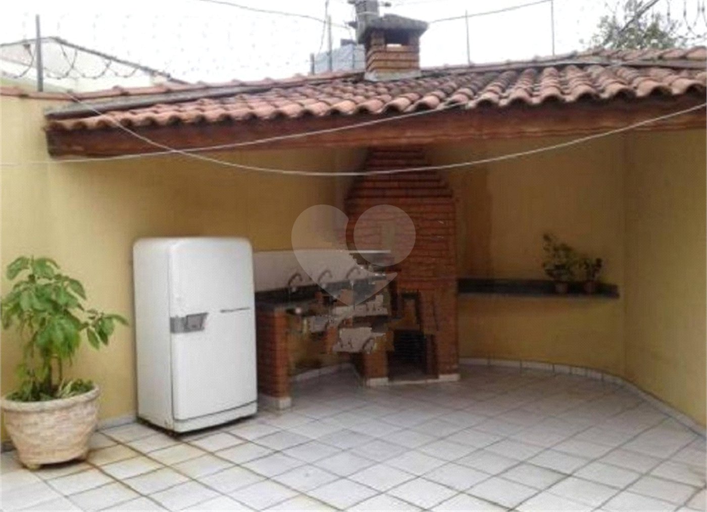 Casa à venda com 3 quartos, sendo 1 suíte, em Vila Nova Carolina, São Paulo, SP