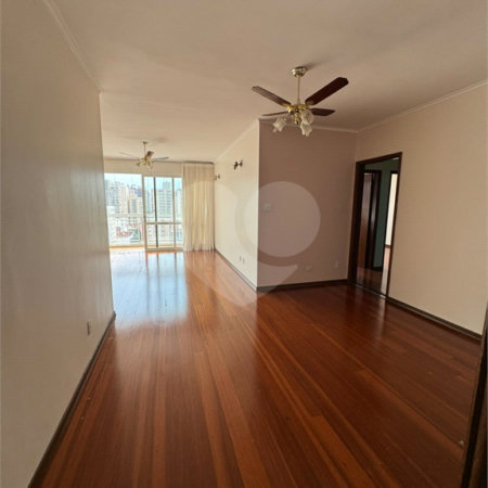 Casa à venda com 3 quartos, sendo 1 suíte,  no condomínio Edifício Crescencia Carolo Balbo, Ribeirão Preto - SP