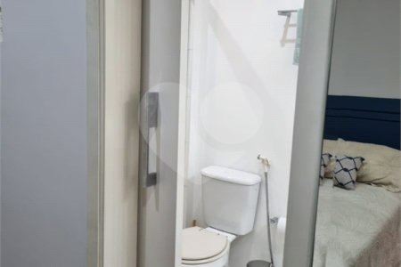 Apartamento à venda com 3 quartos, sendo 1 suíte, em Vila Olímpia, São Paulo, SP