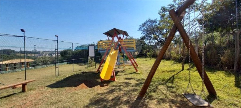 Terreno à venda no condomínio Bosque dos Cambarás, Valinhos - SP