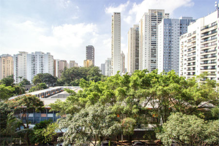 Apartamento à venda com 4 quartos, sendo 3 suítes,  em Cidade Monções, São Paulo, SP