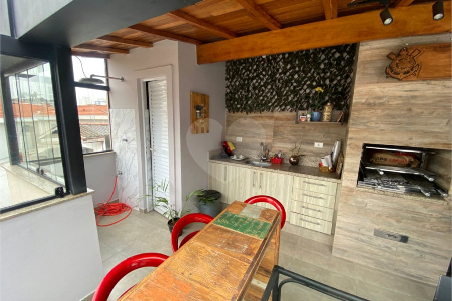 Casa à venda com 3 suítes no condomínio Belle Villle, São Paulo - SP