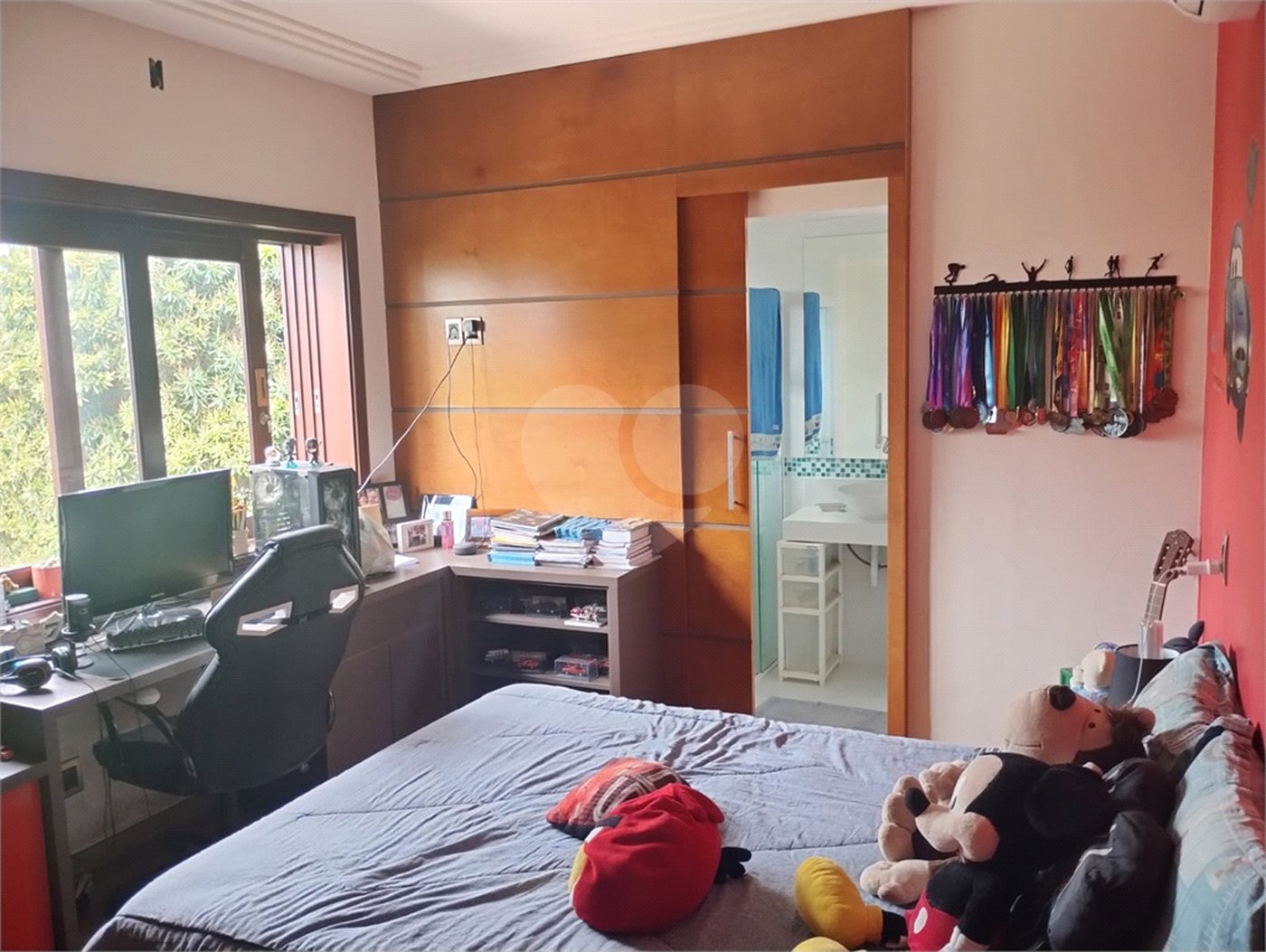 Casa à venda com 5 quartos, sendo 4 suítes, no condomínio Santa Teresa, Jundiaí - SP