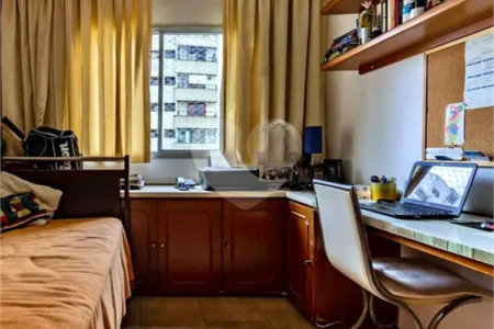 Apartamento à venda com 3 quartos, sendo 1 suíte, em Vila Andrade, São Paulo, SP