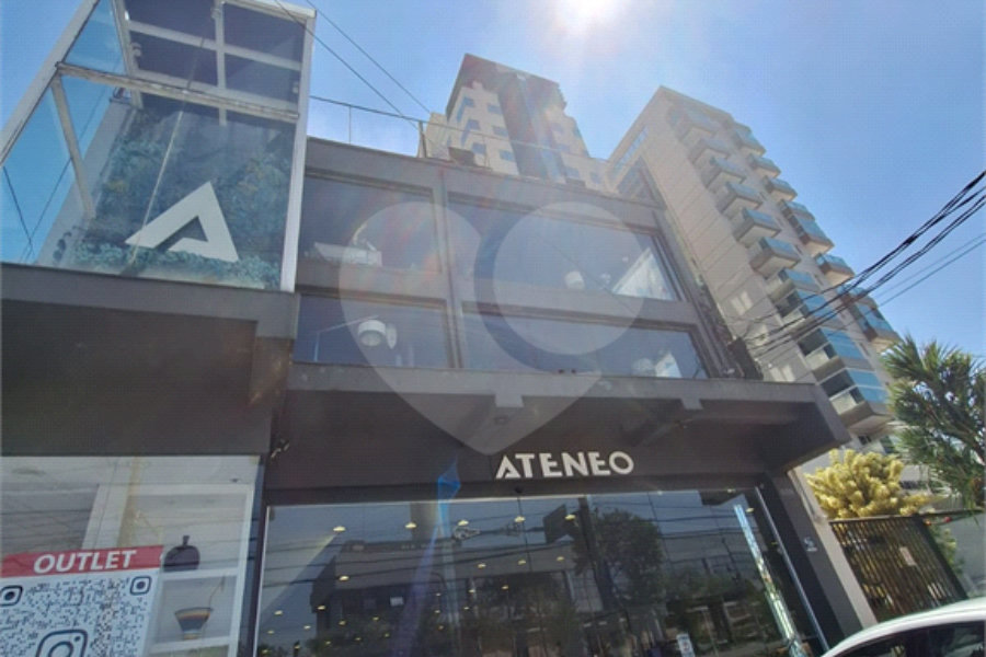 Prédio à venda em Santana, São Paulo, SP