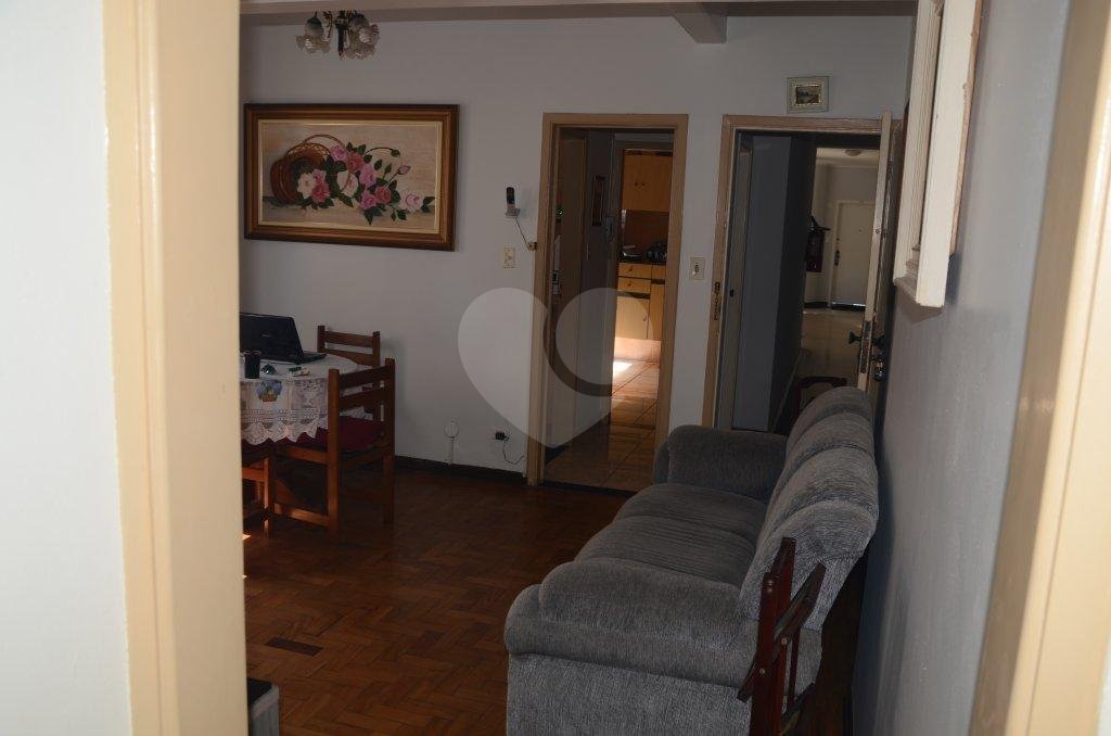 Apartamento à venda com 2 quartos, sendo 1 suíte,  em Itararé, São Vicente, SP