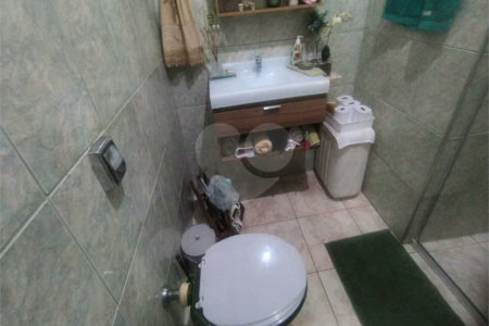 Casa à venda com 10 quartos, sendo 1 suíte, em Santa Teresinha, São Paulo, SP