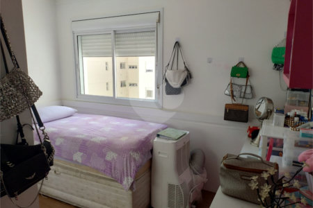 Apartamento à venda com 3 quartos, sendo 1 suíte,  no Centro, São Bernardo do Campo, SP