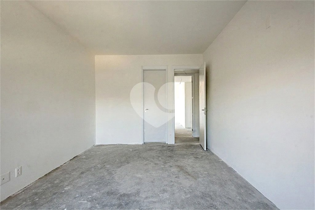 Apartamento à venda com 3 suítes em Campo Belo, São Paulo, SP