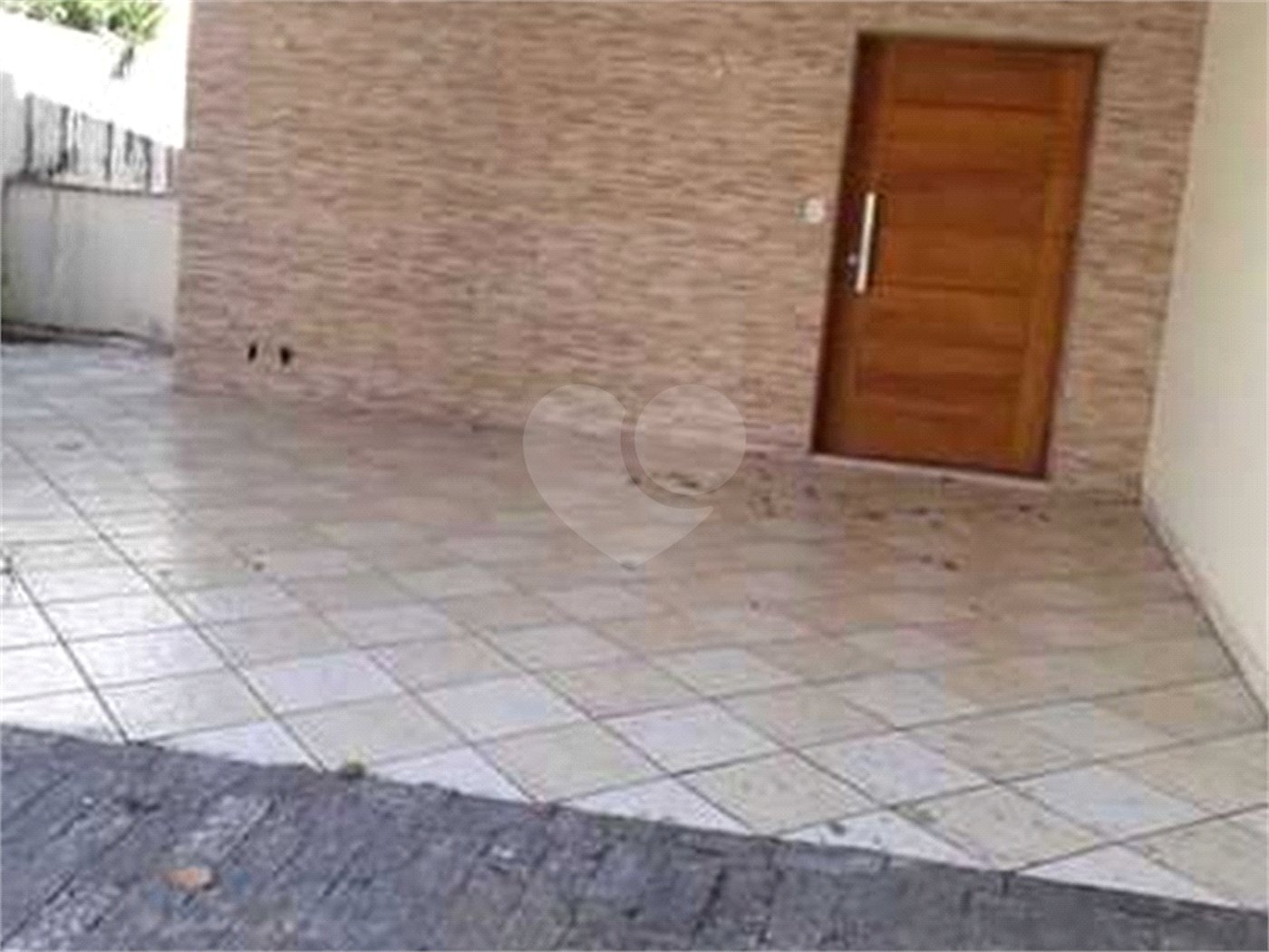 Casa à venda com 4 quartos, sendo 2 suítes, em Santana, São Paulo, SP