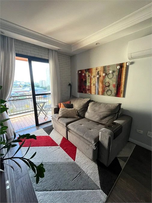 Apartamento à venda com 3 quartos, sendo 1 suíte, em Vila Hamburguesa, São Paulo, SP